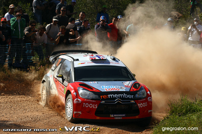 Petter Solberg - Chris Patterson
45º Vodafone Rally de Portugal 2011. Citroën DS3 WRC (BH-482-BM). Clasificado 6º.
Petter Solberg WRT

Del 24 al 27 de Marzo, Lisboa, Faro.
Superficie: tierra.

El Rally constaba de 3 etapas con un total de 1363.55 km de los que 385.37 km divididos en 17 tramos eran cronometrados.

Tomaron la salida 71 equipos, finalizaro 38.

© Greg Roslon

Palabras clave: Citroen;WRC;Portugal;2011