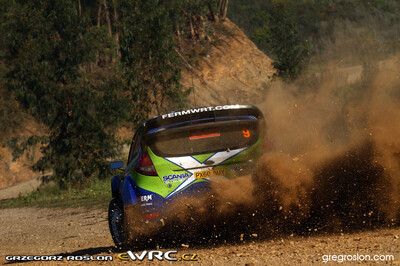 Dennis Kuipers - Frédéric Miclotte
45º Vodafone Rally de Portugal 2011. Ford Fiesta RS WRC (PX60 AUY). Clasificado 10º.
Ferm Powertools WRT

Del 24 al 27 de Marzo, Lisboa, Faro.
Superficie: tierra.

El Rally constaba de 3 etapas con un total de 1363.55 km de los que 385.37 km divididos en 17 tramos eran cronometrados.

Tomaron la salida 71 equipos, finalizaro 38.

© Greg Roslon

Palabras clave: Ford;Fiesta;WRC;Portugal;2011