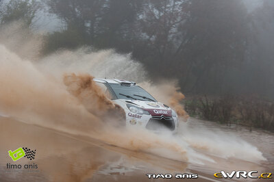 Nasser Al-Attiyah - Giovanni Bernacchini
46º Vodafone Rally de Portugal 2012. Citroën DS3 WRC. Clasificado 4º.
Qatar World Rally Team

Del 29 de Marzo al 1 de Marzo, Faro.
Superficie: tierra.

El Rally tenia un total de 1497.92 km de los que 434.77 km divididos en 4 etapas y 22 tramos eran cronometrados (3 de ellos fueron cancelados SS8 Tavira 2 de 25.0 km, SS9 Alcarias 2 de 25.2 km, SS10
São Brás de Alportel 2 de 16.2 km).

Tomaron la salida 51 equipos, finalizaron 30.

© Roman Tihlarík
@
Palabras clave: Citroen;DS3;WRC;Portugal;2012