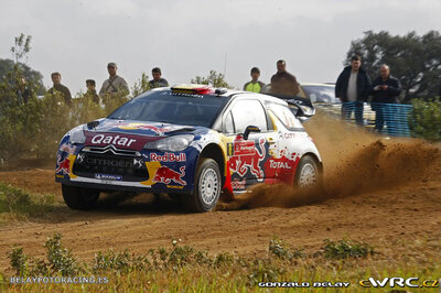 Thierry Neuville - Nicolas Gilsoul
46º Vodafone Rally de Portugal 2012. Citroën DS3 WRC (BF-082-XC). Clasificado 8º.
Citroën Junior WRT

Del 29 de Marzo al 1 de Marzo, Faro.
Superficie: tierra.

El Rally tenia un total de 1497.92 km de los que 434.77 km divididos en 4 etapas y 22 tramos eran cronometrados (3 de ellos fueron cancelados SS8 Tavira 2 de 25.0 km, SS9 Alcarias 2 de 25.2 km, SS10
São Brás de Alportel 2 de 16.2 km).

Tomaron la salida 51 equipos, finalizaron 30.

© Gonzalo Belay
@
Palabras clave: Thierry_Neuville;Citroen;DS3;WRC;Portugal;2012