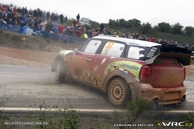 Dani Sordo - Carlos del Barrio
46º Vodafone Rally de Portugal 2012. Mini John Cooper Works WRC (4 WRC). Clasificado 11º.
Citroën Junior WRT

Del 29 de Marzo al 1 de Marzo, Faro.
Superficie: tierra.

El Rally tenia un total de 1497.92 km de los que 434.77 km divididos en 4 etapas y 22 tramos eran cronometrados (3 de ellos fueron cancelados SS8 Tavira 2 de 25.0 km, SS9 Alcarias 2 de 25.2 km, SS10
São Brás de Alportel 2 de 16.2 km).

Tomaron la salida 51 equipos, finalizaron 30.

© Gonzalo Belay
@
Palabras clave: ;Mini_Cooper;WRC;Portugal;2012