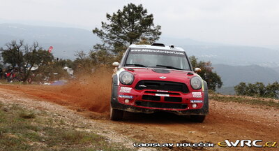 Dani Sordo - Carlos del Barrio
46º Vodafone Rally de Portugal 2012. Mini John Cooper Works WRC (4 WRC). Clasificado 11º.
Citroën Junior WRT

Del 29 de Marzo al 1 de Marzo, Faro.
Superficie: tierra.

El Rally tenia un total de 1497.92 km de los que 434.77 km divididos en 4 etapas y 22 tramos eran cronometrados (3 de ellos fueron cancelados SS8 Tavira 2 de 25.0 km, SS9 Alcarias 2 de 25.2 km, SS10
São Brás de Alportel 2 de 16.2 km).

Tomaron la salida 51 equipos, finalizaron 30.

© Ladislav Holecek
@
Palabras clave: ;Mini_Cooper;WRC;Portugal;2012