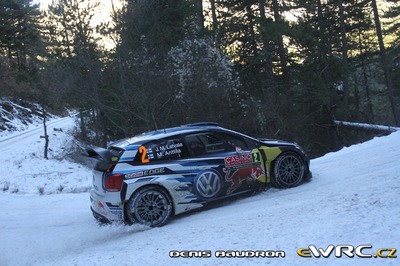 Jari-Matti Latvala - Miikka Anttila
83º Rallye Automobile Monte-Carlo 2015. Volkswagen Polo R WRC (WOB VW 525). Clasificado 2º.
Volkswagen Motorsport

Del 21 al 25 de Enero, Gap - Monaco.
Superficie: asfalto - nieve.

El Rallye constaba de 4 etapas con un total de 1383.15 km de los que 355.48 km divididos en 15 tramos eran cronometrados.

Tomaron la salida 94 equipos, finalizaron 78.

© Denis Baudron

Palabras clave: Volkswagen;Polo;WRC;Montecarlo;2015