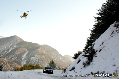 Jari-Matti Latvala - Miikka Anttila
83º Rallye Automobile Monte-Carlo 2015. Volkswagen Polo R WRC (WOB VW 525). Clasificado 2º.
Volkswagen Motorsport

Del 21 al 25 de Enero, Gap - Monaco.
Superficie: asfalto - nieve.

El Rallye constaba de 4 etapas con un total de 1383.15 km de los que 355.48 km divididos en 15 tramos eran cronometrados.

Tomaron la salida 94 equipos, finalizaron 78.

© Jakub Pojmicz

Palabras clave: Volkswagen;Polo;WRC;Montecarlo;2015