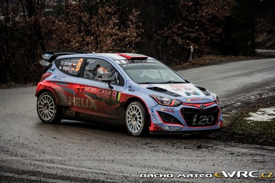 Dani Sordo - Marc Martí
83º Rallye Automobile Monte-Carlo 2015. Hyundai i20 WRC (ALZ WR 47). Clasificado 6º.
Hyundai Motorsport

Del 21 al 25 de Enero, Gap - Monaco.
Superficie: asfalto - nieve.

El Rallye constaba de 4 etapas con un total de 1383.15 km de los que 355.48 km divididos en 15 tramos eran cronometrados.

Tomaron la salida 94 equipos, finalizaron 78.

© Nacho Mateo

Palabras clave: Hyundai;Montecarlo;2015