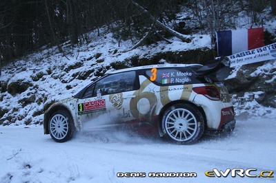 Kris Meeke - Paul Nagle
83º Rallye Automobile Monte-Carlo 2015. Citroën DS3 WRC (CA-975-ZW). Clasificado 10º.
Citroën Total Abu Dhabi WRT

Del 21 al 25 de Enero, Gap - Monaco.
Superficie: asfalto - nieve.

El Rallye constaba de 4 etapas con un total de 1383.15 km de los que 355.48 km divididos en 15 tramos eran cronometrados.

Tomaron la salida 94 equipos, finalizaron 78.

© Denis Baudron

Palabras clave: Citroen;WRC;Montecarlo;2015