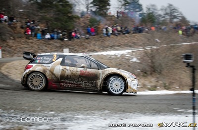 Kris Meeke - Paul Nagle
83º Rallye Automobile Monte-Carlo 2015. Citroën DS3 WRC (CA-975-ZW). Clasificado 10º.
Citroën Total Abu Dhabi WRT

Del 21 al 25 de Enero, Gap - Monaco.
Superficie: asfalto - nieve.

El Rallye constaba de 4 etapas con un total de 1383.15 km de los que 355.48 km divididos en 15 tramos eran cronometrados.

Tomaron la salida 94 equipos, finalizaron 78.

© José Pombo

Palabras clave: Citroen;WRC;Montecarlo;2015