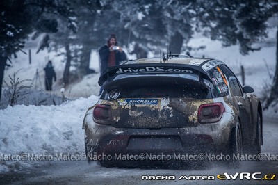 Kris Meeke - Paul Nagle
83º Rallye Automobile Monte-Carlo 2015. Citroën DS3 WRC (CA-975-ZW). Clasificado 10º.
Citroën Total Abu Dhabi WRT

Del 21 al 25 de Enero, Gap - Monaco.
Superficie: asfalto - nieve.

El Rallye constaba de 4 etapas con un total de 1383.15 km de los que 355.48 km divididos en 15 tramos eran cronometrados.

Tomaron la salida 94 equipos, finalizaron 78.

© Nacho Mateo

Palabras clave: Citroen;WRC;Montecarlo;2015