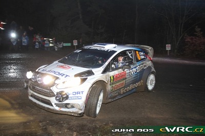 Ott Tänak - Raigo Mõlder
83º Rallye Automobile Monte-Carlo 2015. Ford Fiesta RS WRC (PX61 AYK). Clasificado 18º.
Hyundai Motorsport

Del 21 al 25 de Enero, Gap - Monaco.
Superficie: asfalto - nieve.

El Rallye constaba de 4 etapas con un total de 1383.15 km de los que 355.48 km divididos en 15 tramos eran cronometrados.

Tomaron la salida 94 equipos, finalizaron 78.

© Juha Bos

Palabras clave: Ford;Fiesta;WRC;Montecarlo;2015