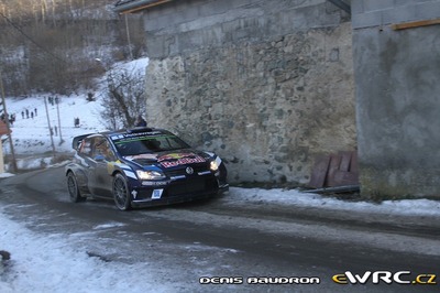 Sébastien Ogier - Julien Ingrassia
84º Rallye Automobile de Montecarlo 2016. Volkswagen Polo R WRC (WOB VW 528). Clasificado 1º.
Volkswagen Motorsport

Del 18 al 21 de Enero, Gap - Monaco.
Superficie: asfalto - nieve.

El Rallye constaba de 4 etapas con un total de 11411.85 km de los que 382.65 km divididos en 15 tramos eran cronometrados, (2 de ellos fueron cancelados SS1 Entrevaux - Val-de-Chalvagne - Ubraye de 21,25 km y SS16 Lucéram - Col St-Roch 2 de 5,5 km).

Tomaron la salida 73 equipos, finalizaron 54.

© Denis Baudron

Palabras clave: Volkswagen;Polo;WRC;Montecarlo;2016