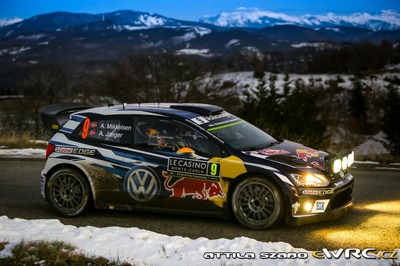 Andears Mikkelsen - Anders Jæger
84º Rallye Automobile de Montecarlo 2016. Volkswagen Polo R WRC (WOB VW 141). Clasificado 2º.
Volkswagen Motorsport

Del 18 al 21 de Enero, Gap - Monaco.
Superficie: asfalto - nieve.

El Rallye constaba de 4 etapas con un total de 11411.85 km de los que 382.65 km divididos en 15 tramos eran cronometrados, (2 de ellos fueron cancelados SS1 Entrevaux - Val-de-Chalvagne - Ubraye de 21,25 km y SS16 Lucéram - Col St-Roch 2 de 5,5 km).

Tomaron la salida 73 equipos, finalizaron 54.

© Attila Szabo

Palabras clave: Volkswagen;Polo;WRC;Montecarlo;2016
