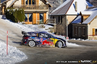 Sébastien Ogier - Julien Ingrassia
85º Rallye Automobile de Montecarlo 2017. Ford Fiesta WRC (WRT 1). Clasificado 1º.
M-Sport World Rally Team

Del 18 al 21 de Enero, Gap - Monaco.
Superficie: asfalto - nieve.

El Rallye constaba de 4 etapas con un total de 11411.85 km de los que 382.65 km divididos en 15 tramos eran cronometrados, (2 de ellos fueron cancelados SS1 Entrevaux - Val-de-Chalvagne - Ubraye de 21,25 km y SS16 Lucéram - Col St-Roch 2 de 5,5 km).

Tomaron la salida 73 equipos, finalizaron 54.

© Attila Szabo

Palabras clave: Ford;Fiesta;WRC;Montecarlo;2017