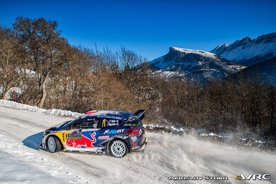 Sébastien Ogier - Julien Ingrassia
85º Rallye Automobile de Montecarlo 2017. Ford Fiesta WRC (WRT 1). Clasificado 1º.
M-Sport World Rally Team

Del 18 al 21 de Enero, Gap - Monaco.
Superficie: asfalto - nieve.

El Rallye constaba de 4 etapas con un total de 11411.85 km de los que 382.65 km divididos en 15 tramos eran cronometrados, (2 de ellos fueron cancelados SS1 Entrevaux - Val-de-Chalvagne - Ubraye de 21,25 km y SS16 Lucéram - Col St-Roch 2 de 5,5 km).

Tomaron la salida 73 equipos, finalizaron 54.

© Miroslav Stokr

Palabras clave: Ford;Fiesta;WRC;Montecarlo;2017