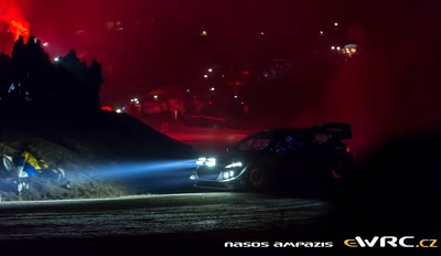 Sébastien Ogier - Julien Ingrassia
85º Rallye Automobile de Montecarlo 2017. Ford Fiesta WRC (WRT 1). Clasificado 1º.
M-Sport World Rally Team

Del 18 al 21 de Enero, Gap - Monaco.
Superficie: asfalto - nieve.

El Rallye constaba de 4 etapas con un total de 11411.85 km de los que 382.65 km divididos en 15 tramos eran cronometrados, (2 de ellos fueron cancelados SS1 Entrevaux - Val-de-Chalvagne - Ubraye de 21,25 km y SS16 Lucéram - Col St-Roch 2 de 5,5 km).

Tomaron la salida 73 equipos, finalizaron 54.

© Nasos Ampazis

Palabras clave: Ford;Fiesta;WRC;Montecarlo;2017