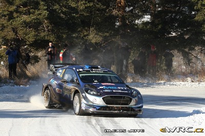Ott Tänak - Martin Järveoja
85º Rallye Automobile de Montecarlo 2017. Ford Fiesta WRC (WRT 2). Clasificado 3º.
M-Sport World Rally Team

Del 18 al 21 de Enero, Gap - Monaco.
Superficie: asfalto - nieve.

El Rallye constaba de 4 etapas con un total de 11411.85 km de los que 382.65 km divididos en 15 tramos eran cronometrados, (2 de ellos fueron cancelados SS1 Entrevaux - Val-de-Chalvagne - Ubraye de 21,25 km y SS16 Lucéram - Col St-Roch 2 de 5,5 km).

Tomaron la salida 73 equipos, finalizaron 54.

© Alexis Joye

Palabras clave: Ford;Fiesta;WRC;Montecarlo;2017