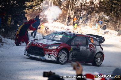 Craig Breen - Scott Martin
85º Rallye Automobile de Montecarlo 2017. Citroën DS3 WRC (BN-346-MV). Clasificado 5º.
Citroën Total Abu Dhabi WRT

Del 18 al 21 de Enero, Gap - Monaco.
Superficie: asfalto - nieve.

El Rallye constaba de 4 etapas con un total de 11411.85 km de los que 382.65 km divididos en 15 tramos eran cronometrados, (2 de ellos fueron cancelados SS1 Entrevaux - Val-de-Chalvagne - Ubraye de 21,25 km y SS16 Lucéram - Col St-Roch 2 de 5,5 km).

Tomaron la salida 73 equipos, finalizaron 54.

© Johan Dubee

Palabras clave: Citroen;DS3;WRC;Montecarlo;2017