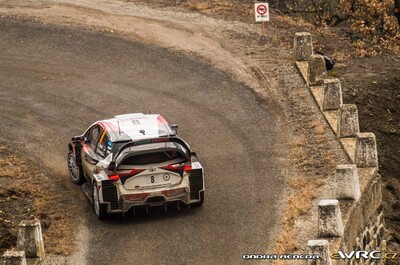 Ott Tänak - Martin Järveoja
86º Rallye Automobile Monte-Carlo 2018. Toyota Yaris WRC (A-6119). Clasificado 2º.
Toyota Gazoo Racing WRT

Del 24 al 28 de Enero, Gap - Monaco.
Superficie: asfalto - nieve.

El Rallye constaba de 4 etapas con un total de 1642.4 km de los que 388.59 km divididos en 15 tramos eran cronometrados.

Tomaron la salida 67 equipos, finalizaron 47.

© Ondra Beneda

Palabras clave: Toyota;Yaris;WRC;Montecarlo;2018