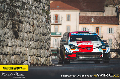 Sébastien Ogier - Julien Ingrassia
89º Rallye Automobile de Monte-Carlo 2021. Toyota Yaris WRC (SP 1015). Clasificado 1º.

Del 21 al 24 de Enero, Gap - Monaco.
Superficie: asfalto - nieve.

El Rallye constaba de 4 etapas con un total de 1392.88 km de los que 279.88 km divididos en 15 tramos eran cronometrados (uno de ellos fue cancelado, SS8 Montauban-sur-l'Ouvèze - Villebois-les-Pins 2 de 22.24 km).

Tomaron la salida 79 equipos, finalizaron 62.

© Nacho Mateo

Palabras clave: Toyota;Yaris;WRC;Montecarlo;2021