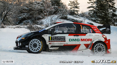 Sébastien Ogier - Julien Ingrassia
89º Rallye Automobile de Monte-Carlo 2021. Toyota Yaris WRC (SP 1015). Clasificado 1º.

Del 21 al 24 de Enero, Gap - Monaco.
Superficie: asfalto - nieve.

El Rallye constaba de 4 etapas con un total de 1392.88 km de los que 279.88 km divididos en 15 tramos eran cronometrados (uno de ellos fue cancelado, SS8 Montauban-sur-l'Ouvèze - Villebois-les-Pins 2 de 22.24 km).

Tomaron la salida 79 equipos, finalizaron 62.

© Rally Cow

Palabras clave: Toyota;Yaris;WRC;Montecarlo;2021