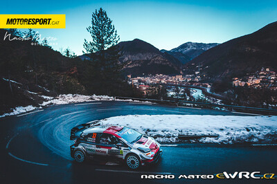 Elfyn Evans - Scott Martin
89º Rallye Automobile de Monte-Carlo 2021. Toyota Yaris WRC (SP 1013). Clasificado 2º.
Toyota Gazoo Racing WRT

Del 21 al 24 de Enero, Gap - Monaco.
Superficie: asfalto - nieve.

El Rallye constaba de 4 etapas con un total de 1392.88 km de los que 279.88 km divididos en 15 tramos eran cronometrados (uno de ellos fue cancelado, SS8 Montauban-sur-l'Ouvèze - Villebois-les-Pins 2 de 22.24 km).

Tomaron la salida 79 equipos, finalizaron 62.

© Nacho Mateo

Palabras clave: Toyota;Yaris;WRC;Montecarlo;2021