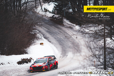 Dani Sordo - Carlos del Barrio
89º Rallye Automobile de Monte-Carlo 2021. Hyundai i20 Coupe WRC (ALZ WR 43). Clasificado 5º.
Hyundai Shell Mobis WRT

Del 21 al 24 de Enero, Gap - Monaco.
Superficie: asfalto - nieve.

El Rallye constaba de 4 etapas con un total de 1392.88 km de los que 279.88 km divididos en 15 tramos eran cronometrados (uno de ellos fue cancelado, SS8 Montauban-sur-l'Ouvèze - Villebois-les-Pins 2 de 22.24 km).

Tomaron la salida 79 equipos, finalizaron 62.

© Nacho Mateo

Palabras clave: Hyndai;Montecarlo;2021