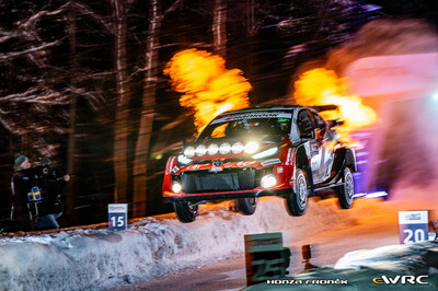 Elfyn Evans - Scott Martin
73º Rally Sweden 2026. Toyota GR Yaris Rally1 (A-7663). Clasificado 1º.
Toyota Gazoo Racing WRT

Del 12 al 15 de Febrero, Umeå.
Superficie: nieve - hielo.

El Rallye constaba de 3 etapas con un total de 1069.44 km de los que 300.66 km divididos en 18 tramos eran cronometrados.

Tomaron la salida 57 equipos.

© Honza Fronek

Palabras clave: Toyotra;Yaris;Suecia;2026
