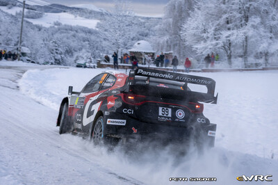 Oliver Solberg - Elliott Edmondson
94º Rallye Automobile de Monte-Carlo 2026. Toyota GR Yaris Rally1 (A-7540). Clasificado 1º.
Toyota Gazoo Racing WRT

Del 22 al 25 de Enero, Gap - Monaco.
Superficie: asfalto - nieve.

El Rally constaba de 4 etapas con un total de 1553.22 km de los que 339.15 km divididos en 17 tramos eran cronometrados.

Tomaron la salida 65 equipos, finaluizaron 48.

© Petr Sagner

Palabras clave: Toyota;Yaris;Montecarlo;2026