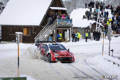 Oliver Solberg - Elliott Edmondson
94º Rallye Automobile de Monte-Carlo 2026. Toyota GR Yaris Rally1 (A-7540). Clasificado 1º.
Toyota Gazoo Racing WRT

Del 22 al 25 de Enero, Gap - Monaco.
Superficie: asfalto - nieve.

El Rally constaba de 4 etapas con un total de 1553.22 km de los que 339.15 km divididos en 17 tramos eran cronometrados.

Tomaron la salida 65 equipos, finaluizaron 48.

© Petr Sagner

Palabras clave: Toyota;Yaris;Montecarlo;2026