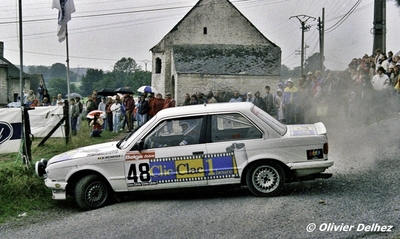 Bernard Munster - Jean-Marie Demeulemeester
17º Lotto Bianchi Rally 1986. BMW 325i E30 (AJA-553). Clasificado14º.
Autostal Duindistel

Del 29 al 31 de Agosto, Charleroi, Valonia, Henao, Bélgica.
Superficie: asfalto.

El Rally tenía un total de 316.00 km cronometrados, desconocemos en cuantos tramos especiales se dividian. 

Se inscribieron 153 equipos, finalizaron 86.

© Olivier Delhez
@
Palabras clave: BMW;Bianchi_Rally;1986