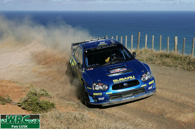 Petter Solberg - Phil Mills
36º Propecia Rally New Zealand 2005. Subaru Impreza S11 WRC '05 (CC54 WRC). Clasificado 3º.
Subaru World Rally Team

Del 7 al 10 de Abril, Auckland.
Superficie: tierra.

El Rally constaba de 3 etapas con un total de 1128.48 km de los que 356.00 km divididos en 20 tramos eran cronometrados.

Tomaron la salida 69 equipos, finalizaron 42.

© Petr Lusk
@@
Palabras clave: Subaru;Impreza;WRC;Nueva_Zelanda;2005