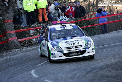 Manfred Stohl - Ilka Minor
73º Rallye Automobile de Monte-Carlo 2005. Citroën Xsara WRC (322 DFQ 78). Clasificado 6º.
OMV World Rally Team

Del 21 al 23 de Enero, Mónaco
Superficie: asfalto - nieve.

El Rally tenis un total de 1360.13 km de los que 353.07 km divididos en 15 tramos eran especiales.

Tomaron la salida 34 equipos, finalizaron 24.

© Petr Lusk

Palabras clave: Citroen;Xsara;WRC;Montecarlo;2005