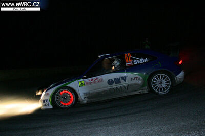Manfred Stohl - Ilka Minor
73º Rallye Automobile de Monte-Carlo 2005. Citroën Xsara WRC (322 DFQ 78). Clasificado 6º.
OMV World Rally Team

Del 21 al 23 de Enero, Mónaco
Superficie: asfalto - nieve.

El Rally tenis un total de 1360.13 km de los que 353.07 km divididos en 15 tramos eran especiales.

Tomaron la salida 34 equipos, finalizaron 24.

© Petr Lusk

Palabras clave: Citroen;Xsara;WRC;Montecarlo;2005