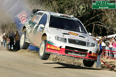 Armin Schwarz - Klaus Wicha
2º Corona Rally Mexico 2005. Skoda Fabia WRC (3S3 1946). Clasificado 9º.
Skoda Motorsport

Del 11 al 13 de Marzo, León.
Superficie: tierra.

El Rallye constaba de 3 etapas con un total de 928.74 km de los que 355.97 km divididos en 14 tramos eran cronometrados.

Tomaron la salida 38 equipos, finalizaron 28.

© Petr Lusk

Palabras clave: Skoda;Fabia;WRC;Mexico;2005
