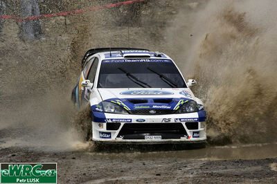 Dani Solà - Xavier Amigo
2º Corona Rally Mexico 2005. Ford Focus RS WRC '04 (EK52 NWN). Abandonó por accidente en SS11 Duarte - Otates 2 de 24,23 km.
BP Ford World Rally Team

Del 11 al 13 de Marzo, León.
Superficie: tierra.

El Rallye constaba de 3 etapas con un total de 928.74 km de los que 355.97 km divididos en 14 tramos eran cronometrados.

Tomaron la salida 38 equipos, finalizaron 28.

© Petr Lusk

Palabras clave: Ford;Focus;WRC;Mexico;2005