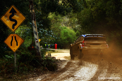 Mikko Hirvonen - Jarmo Lehtinen
21º Repco Rally Australia 2011. Ford Fiesta RS WRC (PX60 AVL). Clasificado 1º.
Ford Abu Dhabi WRT

Del 8 al 11 de Setiembre, Coffs Harbour.
Superficie: tierra.

El Rallye constaba de 3 etapas con un total de 1246.78 km de los que 368.96 km divididos en 26 tramos eran cronometrados.

Tomaron la salida 29 equipos, finalizaron 24.

© Greg Roslon

Palabras clave: Ford;Fiesta;WRC;Australia;2011
