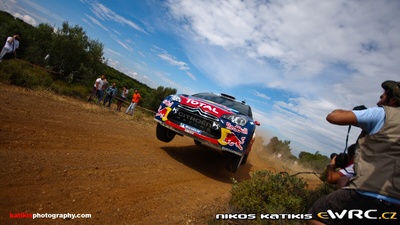 Sébastien Loeb - Daniel Elena
57º Acropolis Rally 2011. Citroën DS3 WRC (BF-735-XB). Clasificado 2º.
Citroën Total WRT

Del 16 al 19 de Junio, Loutraki.
Superficie: tierra.

El Rallye constaba de 3 etapas con un total de 1217.82 km de los que 348.80 km divididos en 18 tramos eran cronometrados.

Tomaron la salida 42 equipos, finalizaron 35.

© Nikos Katikis

Palabras clave: Citroen;DS3;WRC;Acropolis;2011