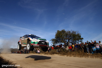 Mikko Hirvonen - Jarmo Lehtinen
31º Rally Argentina 2011. Ford Fiesta RS WRC (PX60 AVL). Clasificado 2º.
Ford Abu Dhabi WRT

Del 26 al 29 de Mayo, Villa Carlos Paz.
Superficie: tierra.

El Rallye constaba de 3 etapas con un total de 1457.08 km de los que 378.15 km divididos en 19 tramos eran cronometrados.

Tomaron la salida 33 equipos, finalizaron 27.

© Greg Roslon

Palabras clave: Ford;Fiesta;WRC;Argentina;2011
