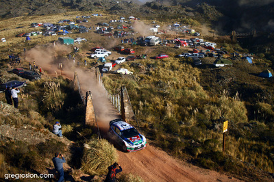 Mikko Hirvonen - Jarmo Lehtinen
31º Rally Argentina 2011. Ford Fiesta RS WRC (PX60 AVL). Clasificado 2º.
Ford Abu Dhabi WRT

Del 26 al 29 de Mayo, Villa Carlos Paz.
Superficie: tierra.

El Rallye constaba de 3 etapas con un total de 1457.08 km de los que 378.15 km divididos en 19 tramos eran cronometrados.

Tomaron la salida 33 equipos, finalizaron 27.

© Greg Roslon

Palabras clave: Ford;Fiesta;WRC;Argentina;2011