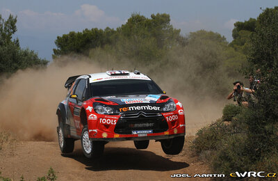 Petter Solberg - Chris Patterson
57º Acropolis Rally 2011. Citroën DS3 WRC (BH-528-BM). Clasificado 4º.
Petter Solberg WRT

Del 16 al 19 de Junio, Loutraki.
Superficie: tierra.

El Rallye constaba de 3 etapas con un total de 1217.82 km de los que 348.80 km divididos en 18 tramos eran cronometrados.

Tomaron la salida 42 equipos, finalizaron 35.

© Joel Martin

Palabras clave: Citroen;DS3;WRC;Acropolis;2011