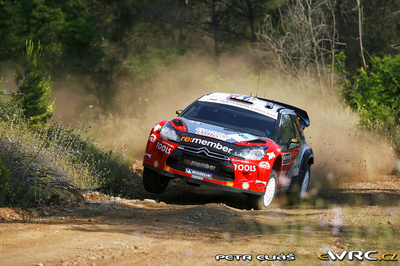 Petter Solberg - Chris Patterson
57º Acropolis Rally 2011. Citroën DS3 WRC (BH-528-BM). Clasificado 4º.
Petter Solberg WRT

Del 16 al 19 de Junio, Loutraki.
Superficie: tierra.

El Rallye constaba de 3 etapas con un total de 1217.82 km de los que 348.80 km divididos en 18 tramos eran cronometrados.

Tomaron la salida 42 equipos, finalizaron 35.

© Petr Eliáš

Palabras clave: Citroen;DS3;WRC;Acropolis;2011