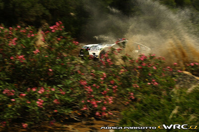 Matthew Wilson - Scott Martin
57º Acropolis Rally 2011. Ford Fiesta RS WRC (1 ES). Clasificado 6º.
Stobart M-Sport Ford RT

Del 16 al 19 de Junio, Loutraki.
Superficie: tierra.

El Rallye constaba de 3 etapas con un total de 1217.82 km de los que 348.80 km divididos en 18 tramos eran cronometrados.

Tomaron la salida 42 equipos, finalizaron 35.

© Monica Parisotto

Palabras clave: Ford;Fiesta;WRC;Acropolis;2011