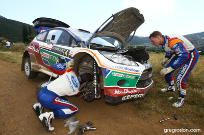 Jari-Matti Latvala - Miikka Anttila
57º Acropolis Rally 2011. Ford Fiesta RS WRC (PX60 AVK). Clasificado 9º.
Ford Abu Dhabi WRT

Del 16 al 19 de Junio, Loutraki.
Superficie: tierra.

El Rallye constaba de 3 etapas con un total de 1217.82 km de los que 348.80 km divididos en 18 tramos eran cronometrados.

Tomaron la salida 42 equipos, finalizaron 35.

© Greg Roslon

Palabras clave: Ford;Fiesta;WRC;Acropolis;2011
