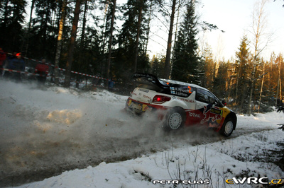 Mikko Hirvonen - Jarmo Lehtinen
60º Rally Sweden 2012. Citroën DS3 WRC (BK-359-DW). Clasificado 2º.
Citroën Total WRT

De 9 al 12 de Febrero, Karlstad.
Superficie: nieve.

El Rally tenia un total de 1842.60 km de los que 349.16 Km divididos en 22 tramos eran especiales.

Se inscribieron 47 equipos, tomaron la salida 43, finalizaron 34.

© Petr Eliáš

Palabras clave: Citroen;DS3;WRC;Suecia;2012;Nieve