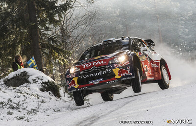 Mikko Hirvonen - Jarmo Lehtinen
60º Rally Sweden 2012. Citroën DS3 WRC (BK-359-DW). Clasificado 2º.
Citroën Total WRT

De 9 al 12 de Febrero, Karlstad.
Superficie: nieve.

El Rally tenia un total de 1842.60 km de los que 349.16 Km divididos en 22 tramos eran especiales.

Se inscribieron 47 equipos, tomaron la salida 43, finalizaron 34.

© Petr Sagner

Palabras clave: Citroen;DS3;WRC;Suecia;2012;Nieve