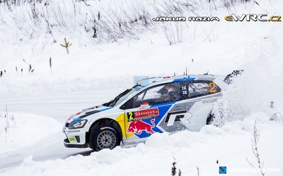Jari-Matti  Latvala - Miikka Anttila
62º Rally Sweden 2014. Volkswagen Polo R WRC (WOB VW 519). Clasificado 1º.
Volkswagen Motorsport

Del 5 al 8 de Febrero, Karlstad.
Superficie: nieve - hielo.

El Rallye constaba de 3 etapas con un total de 1572.01 km de los que 323.54 km divididos en 24 tramos eran cronometrados (uno de ellos fue cancelado SS21 Hara 2 de 11,32 km).

Tomaron la salida 39 equipos, finalizaron 30.

© Jakub Nazim

Palabras clave: Volkswagen;Polo;WRC;Suecia;2014