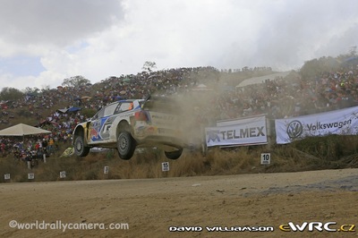 Jari-Matti Latvala - Miikka Anttila
11º Rally Guanajuato Mexico 2014. Ford Fiesta RS WRC (PX60 AVO). Clasificado 6º.
M-Sport World Rally Team

Del 6 al 9 de Marzo, León.
Superficie: tierra.

El Rallye constaba de 3 etapas con un total de 1038.19 km de los que 399.93 km divididos en 22 tramos eran cronometrados.

Tomaron la salida 39 equipos, finalizaron 30.

© David Williamson

Palabras clave: Volkswagen;Polo;WRC;Mexico;2014