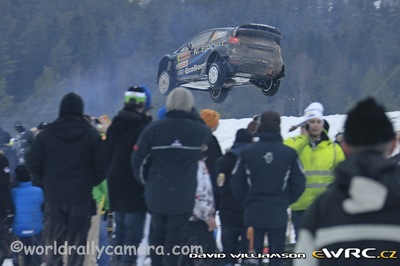 Mikko Hirvonen - Jarmo Lehtinen
62º Rally Sweden 2014. Ford Fiesta RS WRC (PX12 BVT). Clasificado 4º.
M-Sport World Rally Team

Del 5 al 8 de Febrero, Karlstad.
Superficie: nieve - hielo.

El Rallye constaba de 3 etapas con un total de 1572.01 km de los que 323.54 km divididos en 24 tramos eran cronometrados (uno de ellos fue cancelado SS21 Hara 2 de 11,32 km).

Tomaron la salida 39 equipos, finalizaron 30.

© David Williamson

Palabras clave: Ford;Fiesta;WRC;Suecia;2014