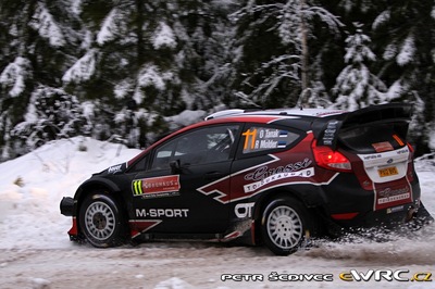 Ott Tänak - Raigo Mõlder
62º Rally Sweden 2014. Ford Fiesta RS WRC (PX12 BVS). Clasificado 5º.
M-Sport World Rally Team

Del 5 al 8 de Febrero, Karlstad.
Superficie: nieve - hielo.

El Rallye constaba de 3 etapas con un total de 1572.01 km de los que 323.54 km divididos en 24 tramos eran cronometrados (uno de ellos fue cancelado SS21 Hara 2 de 11,32 km).

Tomaron la salida 39 equipos, finalizaron 30.

© Petr Šedivec

Palabras clave: Ford;Fiesta;WRC;Suecia;2014