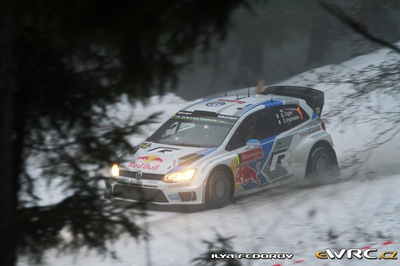 Sébastien Ogier - Julien  Ingrassia
62º Rally Sweden 2014. Volkswagen Polo R WRC (WOB VW 520). Clasificado 6º.
Volkswagen Motorsport

Del 5 al 8 de Febrero, Karlstad.
Superficie: nieve - hielo.

El Rallye constaba de 3 etapas con un total de 1572.01 km de los que 323.54 km divididos en 24 tramos eran cronometrados (uno de ellos fue cancelado SS21 Hara 2 de 11,32 km).

Tomaron la salida 39 equipos, finalizaron 30.

© Ilya Fedorov

Palabras clave: Volkswagen;Polo;WRC;Suecia;2014