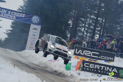 Sébastien Ogier - Julien  Ingrassia
62º Rally Sweden 2014. Volkswagen Polo R WRC (WOB VW 520). Clasificado 6º.
Volkswagen Motorsport

Del 5 al 8 de Febrero, Karlstad.
Superficie: nieve - hielo.

El Rallye constaba de 3 etapas con un total de 1572.01 km de los que 323.54 km divididos en 24 tramos eran cronometrados (uno de ellos fue cancelado SS21 Hara 2 de 11,32 km).

Tomaron la salida 39 equipos, finalizaron 30.

© Timo Anis

Palabras clave: Volkswagen;Polo;WRC;Suecia;2014